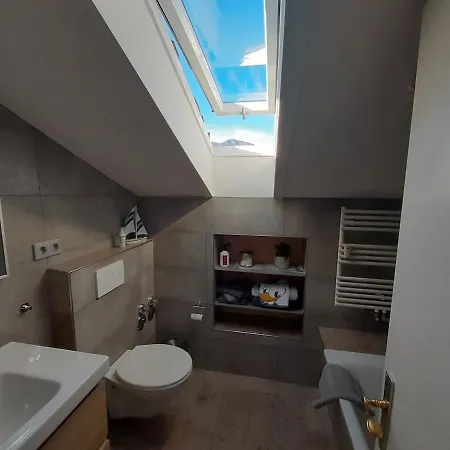 3 Bdr - Private Jacuzzi And Sauna - Alpi شقة جارمش بارتنكيرشن